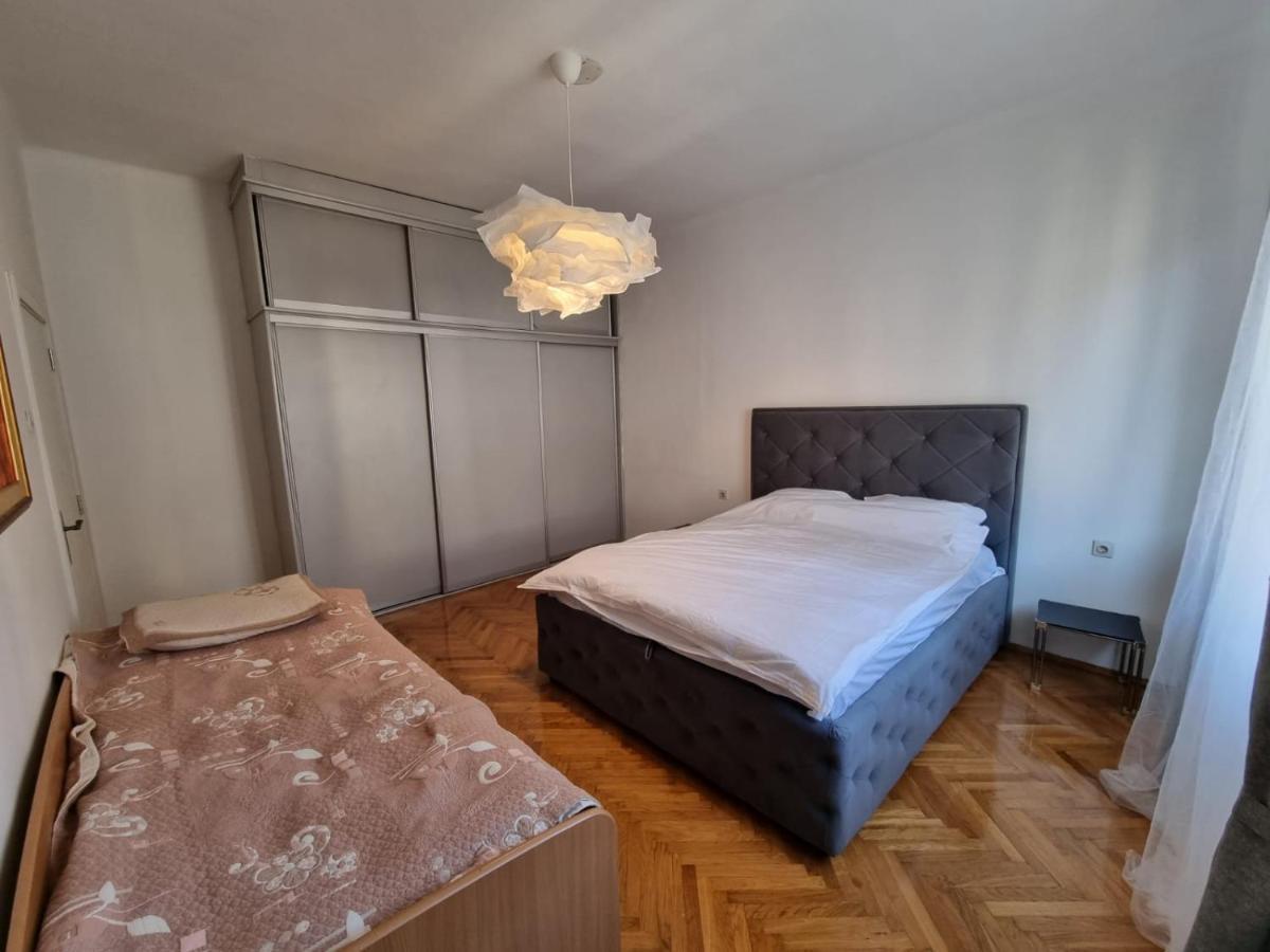 Appartamento Right In The Heart Of Podgorica! Esterno foto