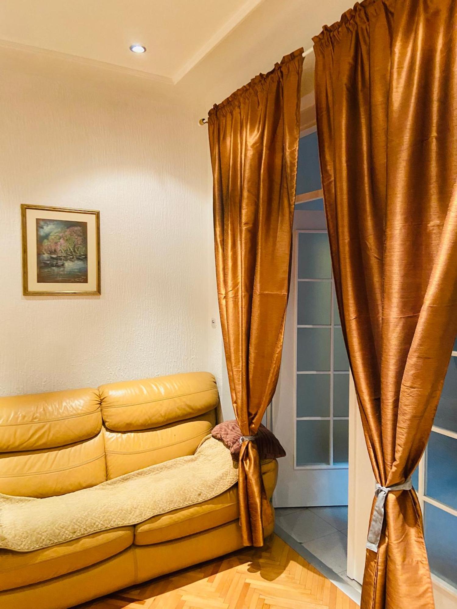 Appartamento Right In The Heart Of Podgorica! Esterno foto